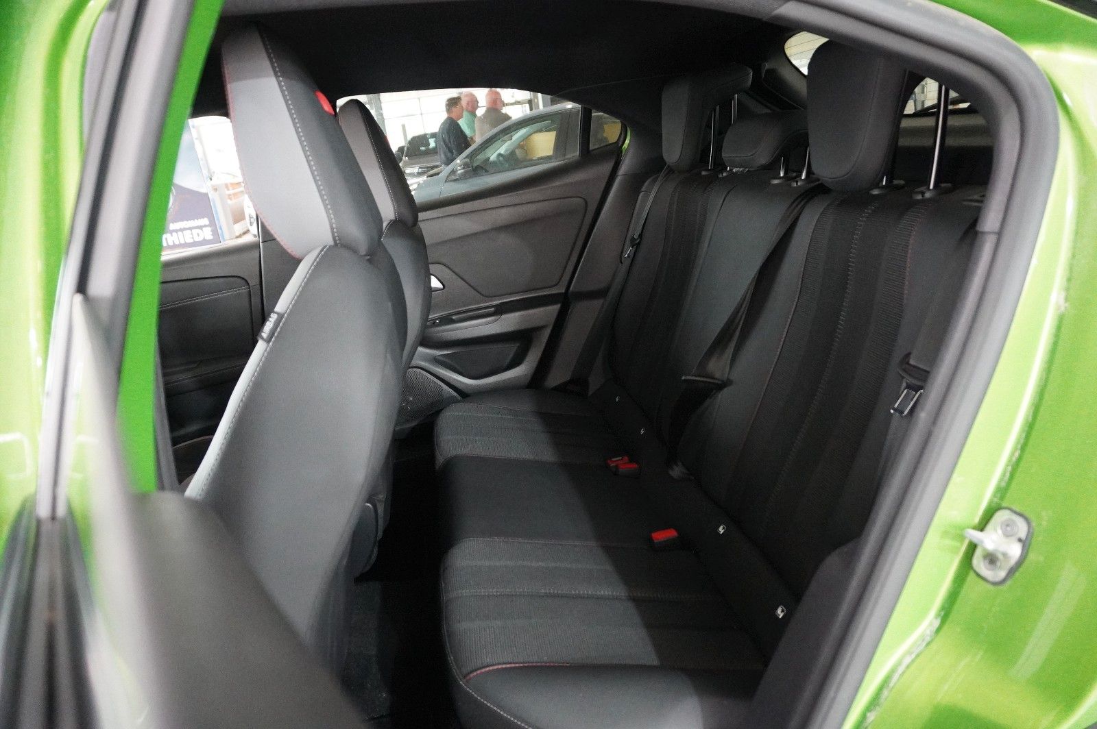Fahrzeugabbildung Opel Mokka 1.2T GS LINE NAVI/LED/KAMERA/SPORT/DAB+