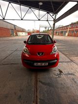 Peugeot 107 - Peugeot 107 in Oberhausen