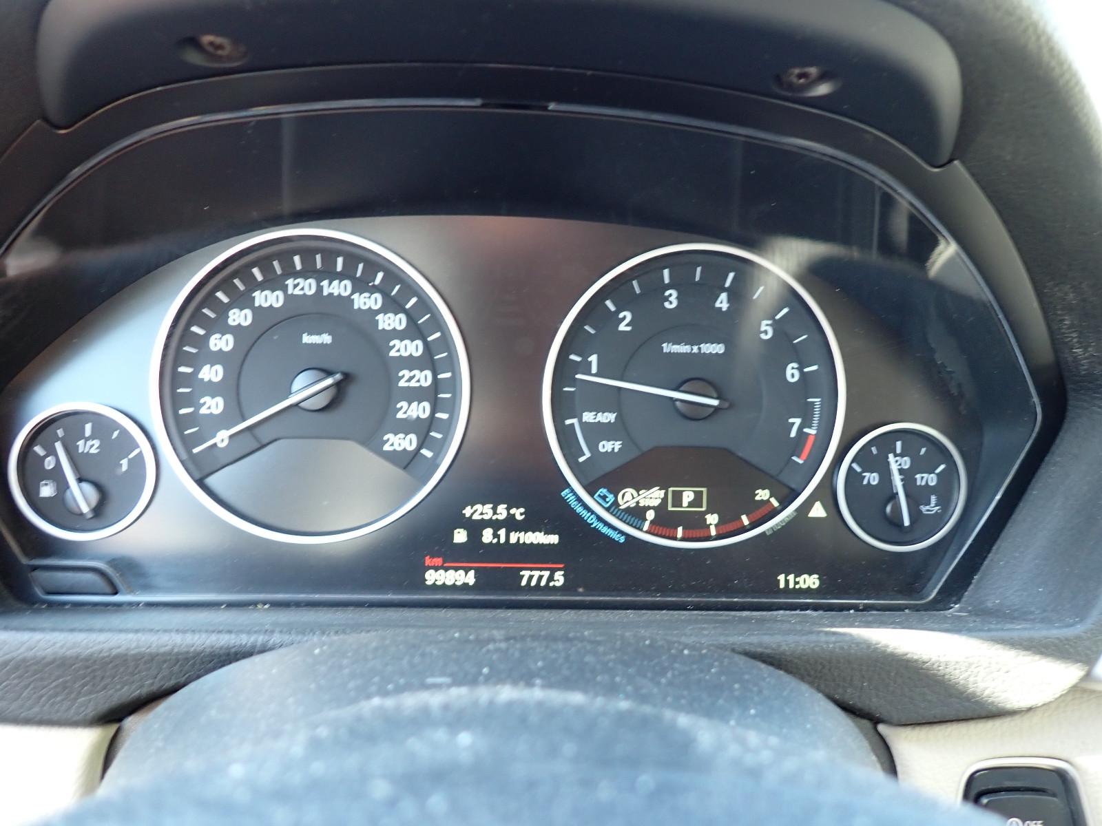 BMW 330i xDrive Advantage LED Leder Memory 1. Hand