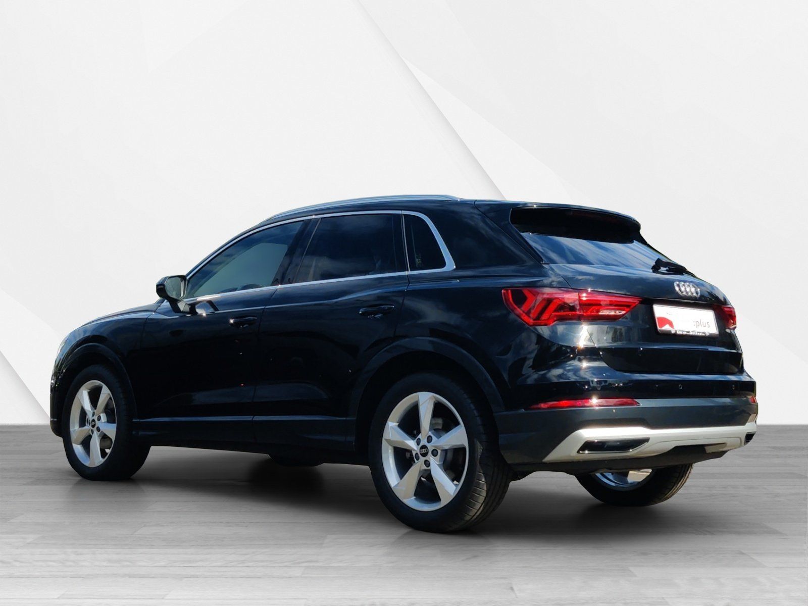Fahrzeugabbildung Audi Q3 35 1.5 TFSI advanced AHK,LED,Navi,SHZ,ACC,PDC