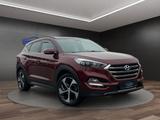 Hyundai Tucson Premium 4WD 1.HAND°AHK°LEDER°PANO°LED - gebrauchte Hyundai TUCSON aus dem Jahr 2015