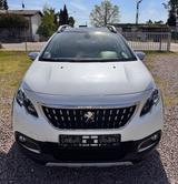 Peugeot 2008 Crossway Automatik 2018/08 Panorama - Peugeot 2008 Crossway mit Benzin-Antrieb