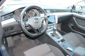 Volkswagen Passat Variant - 7