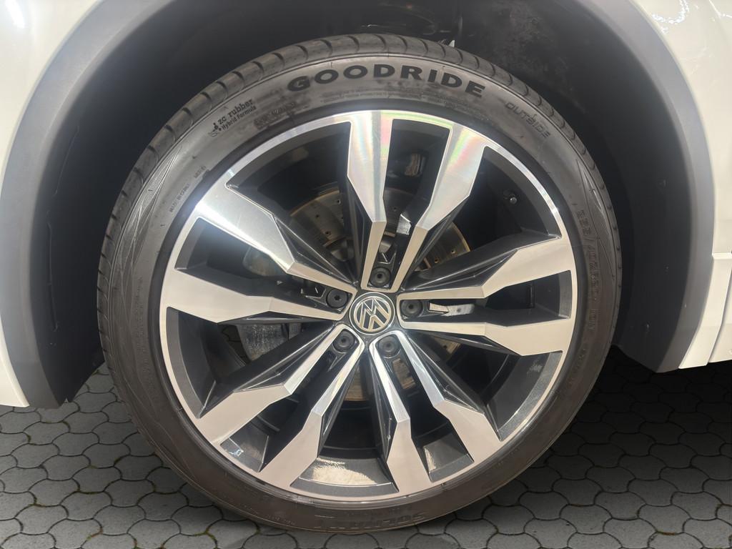 Volkswagen Tiguan 2.0 TSI R-Line 4M DSG LED+AHK+Head-Up+ACC