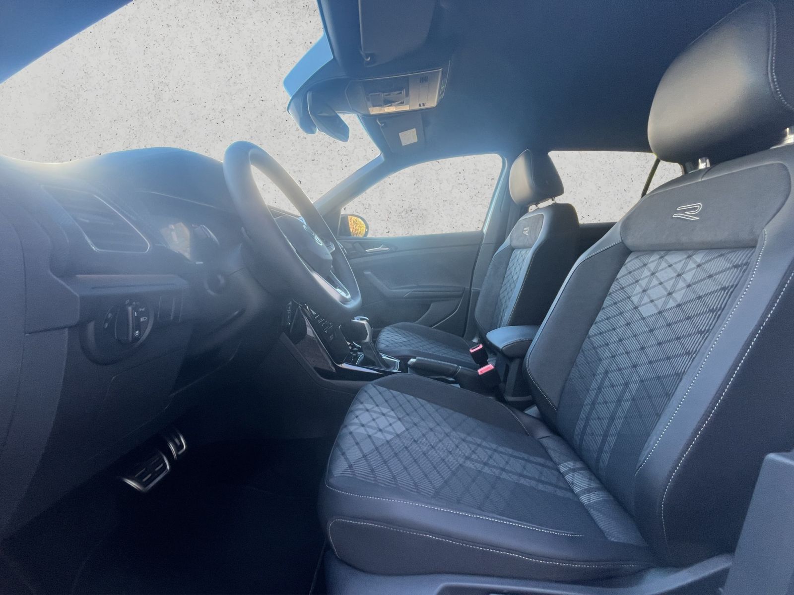 Volkswagen T-Cross - Bild 9