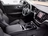 Volvo V60 T6 Recharge Plug-In Hybrid AWD Core - Volvo V60: Recharge Core