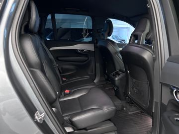 Volvo XC90 - 8
