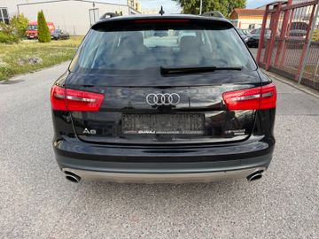 Audi A6 - 6