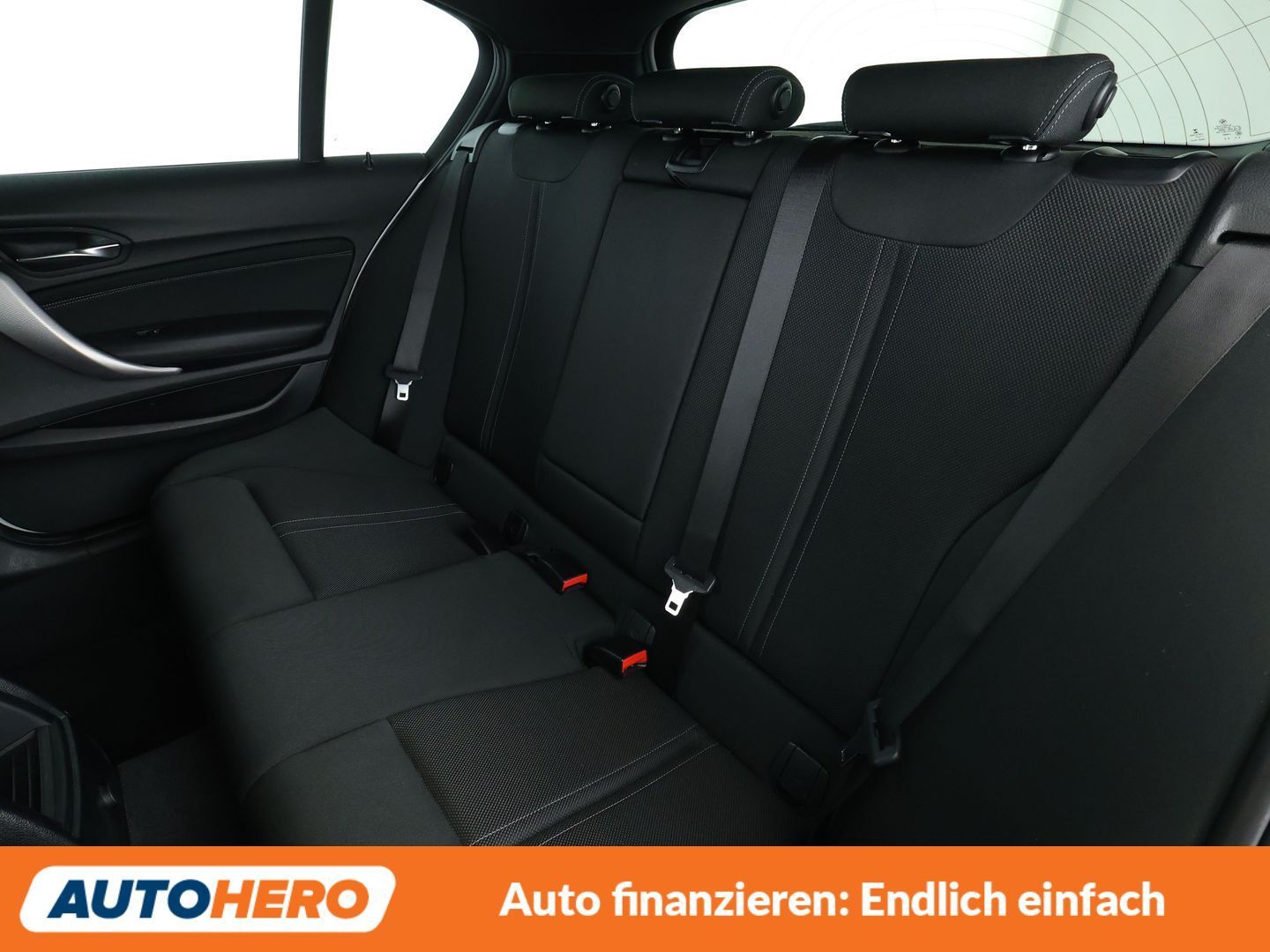 BMW 120i Edition M Sport Shadow Aut. NAVI PDC TEMPO foto 14