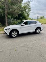 Alfa Romeo Stelvio 2.2 Diesel 16V 154kW Super AT8-Q4 Super  - Alfa Romeo: 154
