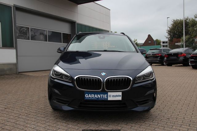 BMW 216 Active Tourer, Navi, PDC, LED, SHZ, AHK