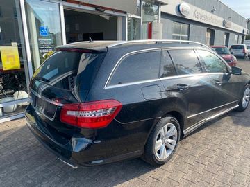 Mercedes E 250 - 3
