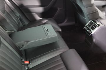 Skoda Superb Combi III 2.0 TDI DSG Style XENON NAVI