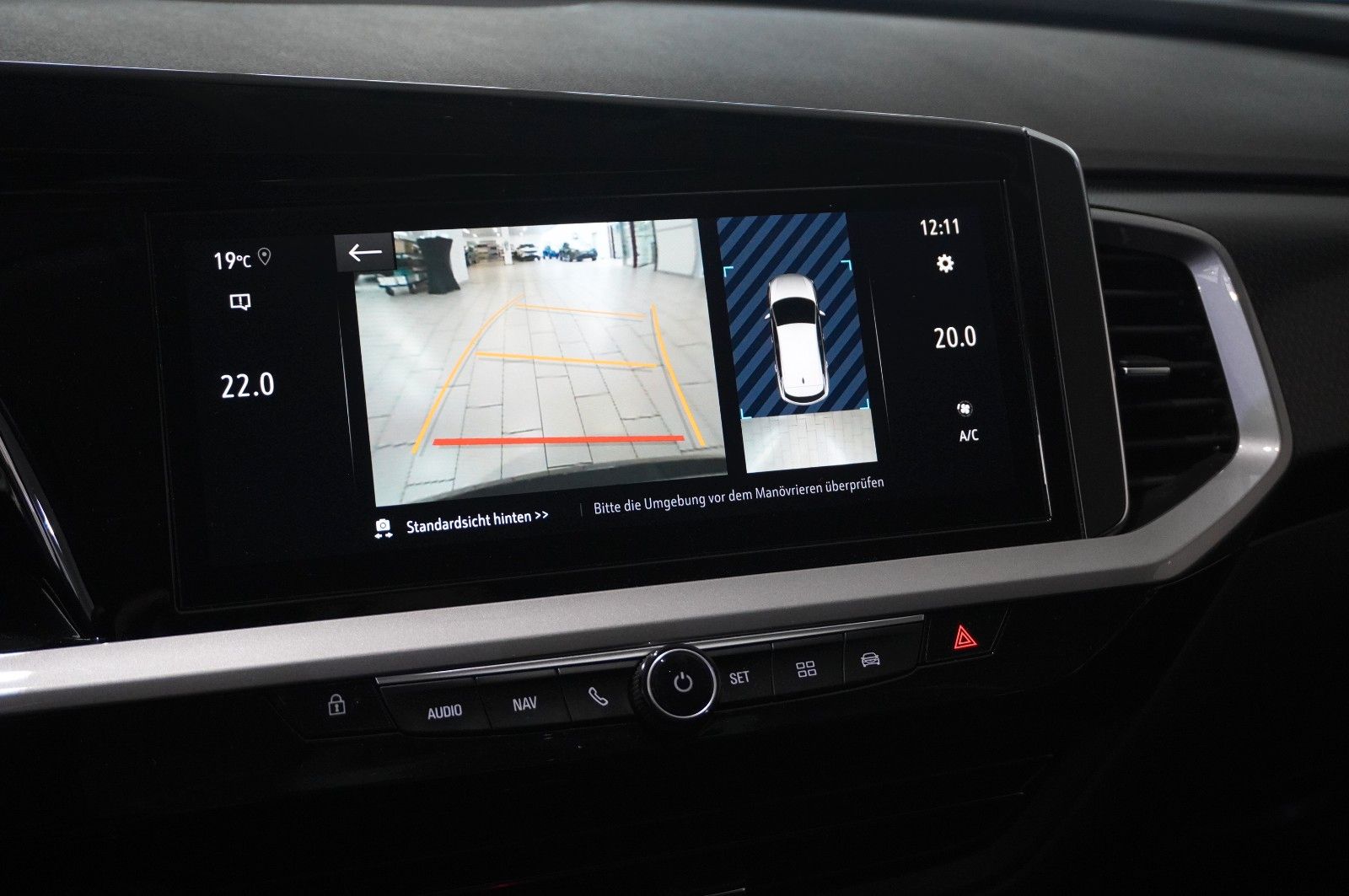 Fahrzeugabbildung Opel Grandland (X) 1.2T GS LINE NAVI/LED/KAMERA/DAB+