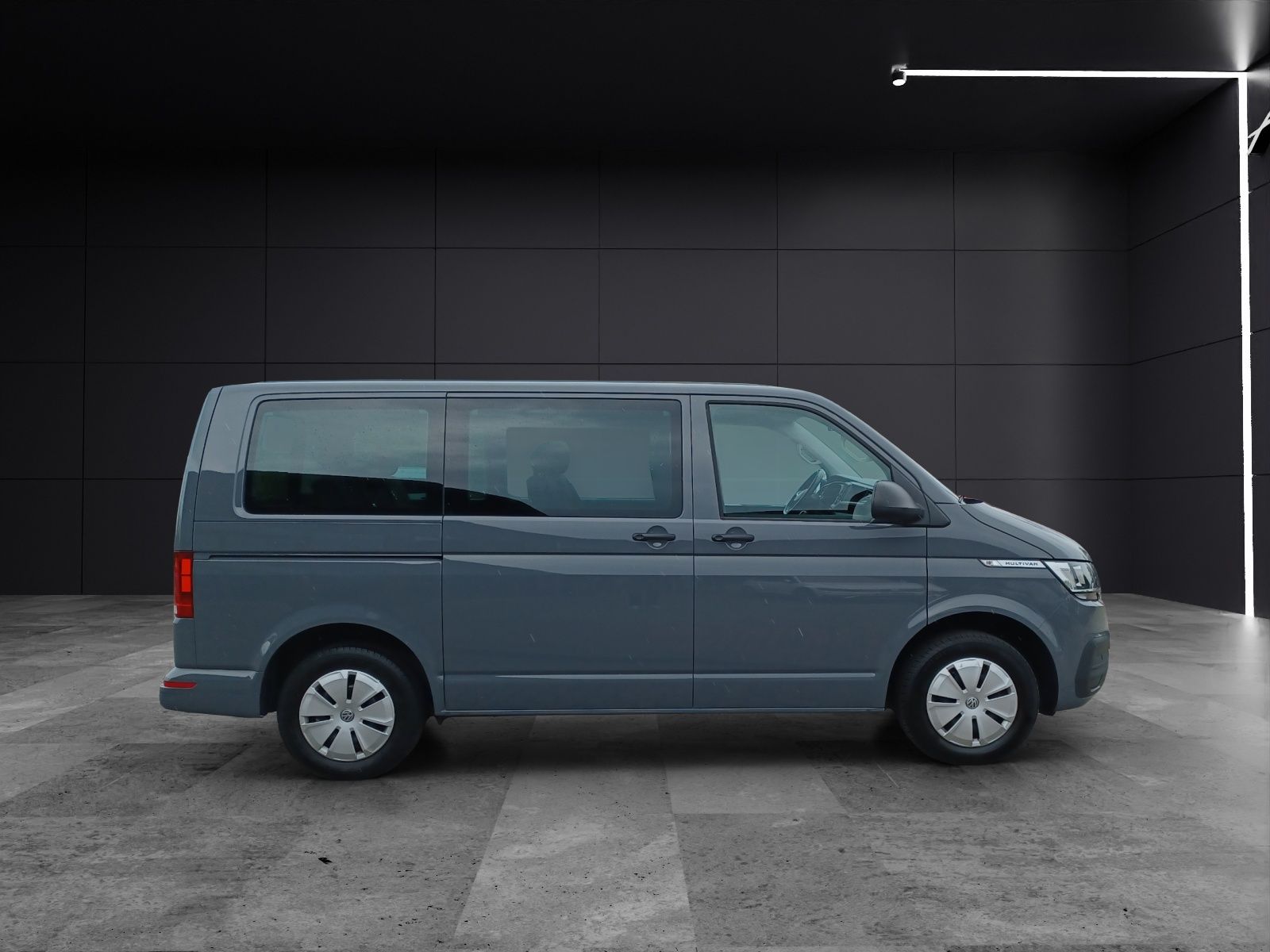 Fahrzeugabbildung Volkswagen T6 Multivan T6.1 TDI Family KLIMA VORB. AHK PDC