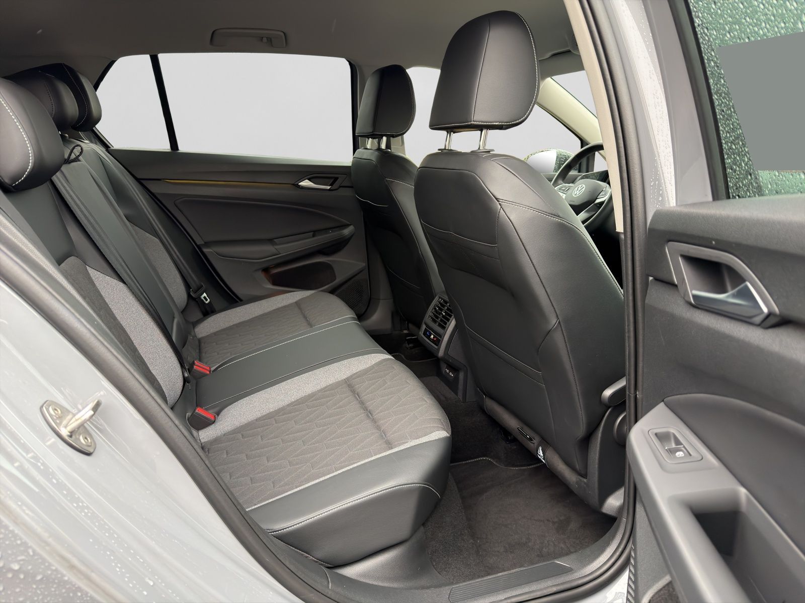 Volkswagen Golf - Bild 6