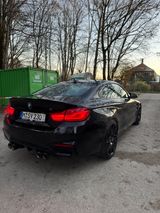 BMW M4 Competition Facelift vor OPF - BMW M4: Coupé, Competition