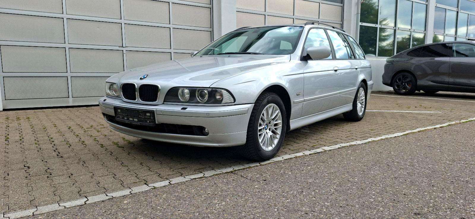 BMW 525
