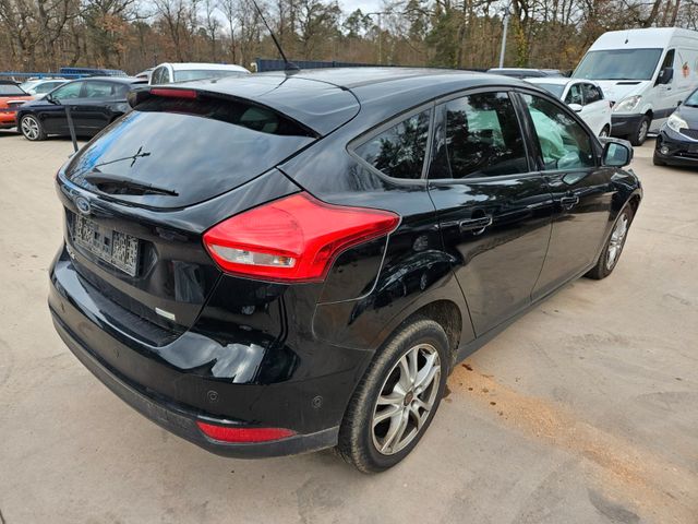 Ford Focus Lim. Business