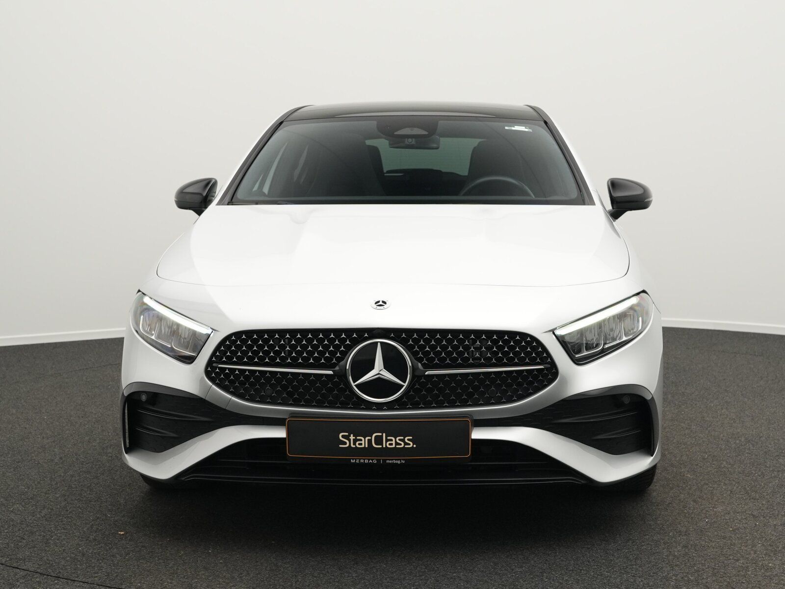 Mercedes-Benz A 250 e AMG-Line LED+Pano+Night+Keyless imagem 2