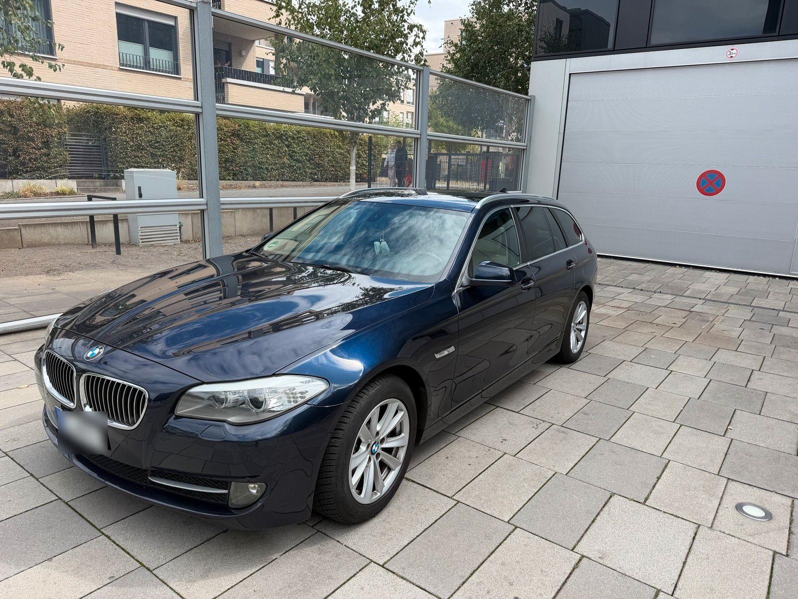 BMW 520 2011 — photo 5