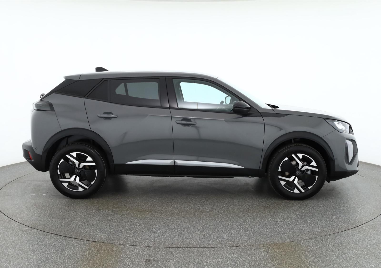 Peugeot 2008 1.2 PureTech LED ACC Kamera