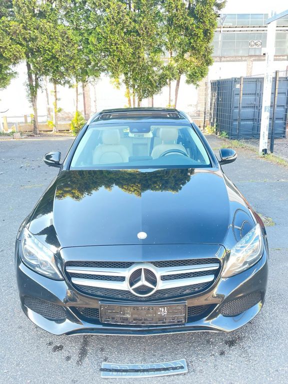 Image of Mercedes-Benz C 220