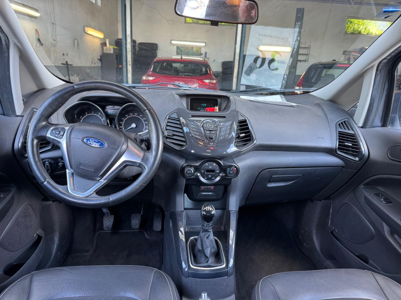 Ford EcoSport 2015 — engine 998 cm³, 125 HP (92kW)