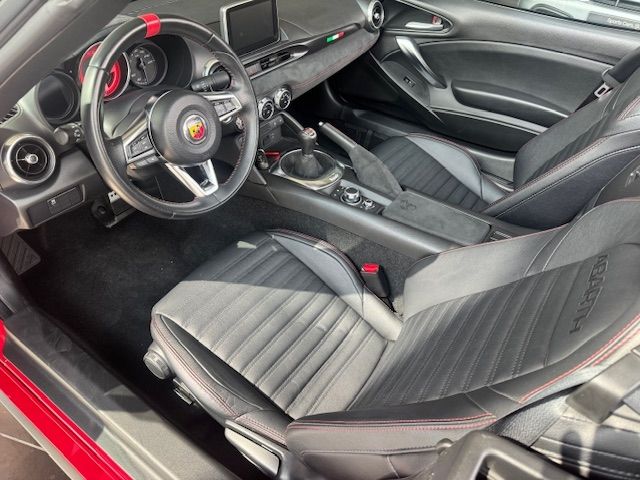 Fahrzeugabbildung Abarth 124 Spider NAVI KLIMA LED LEDER ALU