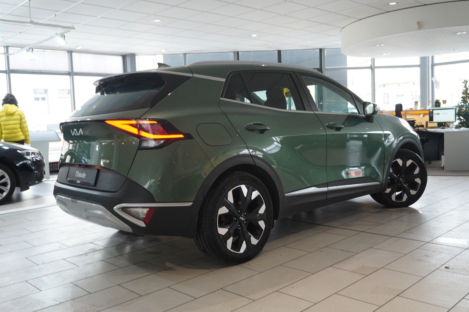 Fahrzeugabbildung Kia Sportage 1.6 HYBRID AWD NAVI/LED/KAMERA/SPORT/SH