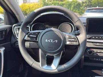 Kia XCeed 1.5 T-GDI Vision DCT7 Klima Navi Kamera