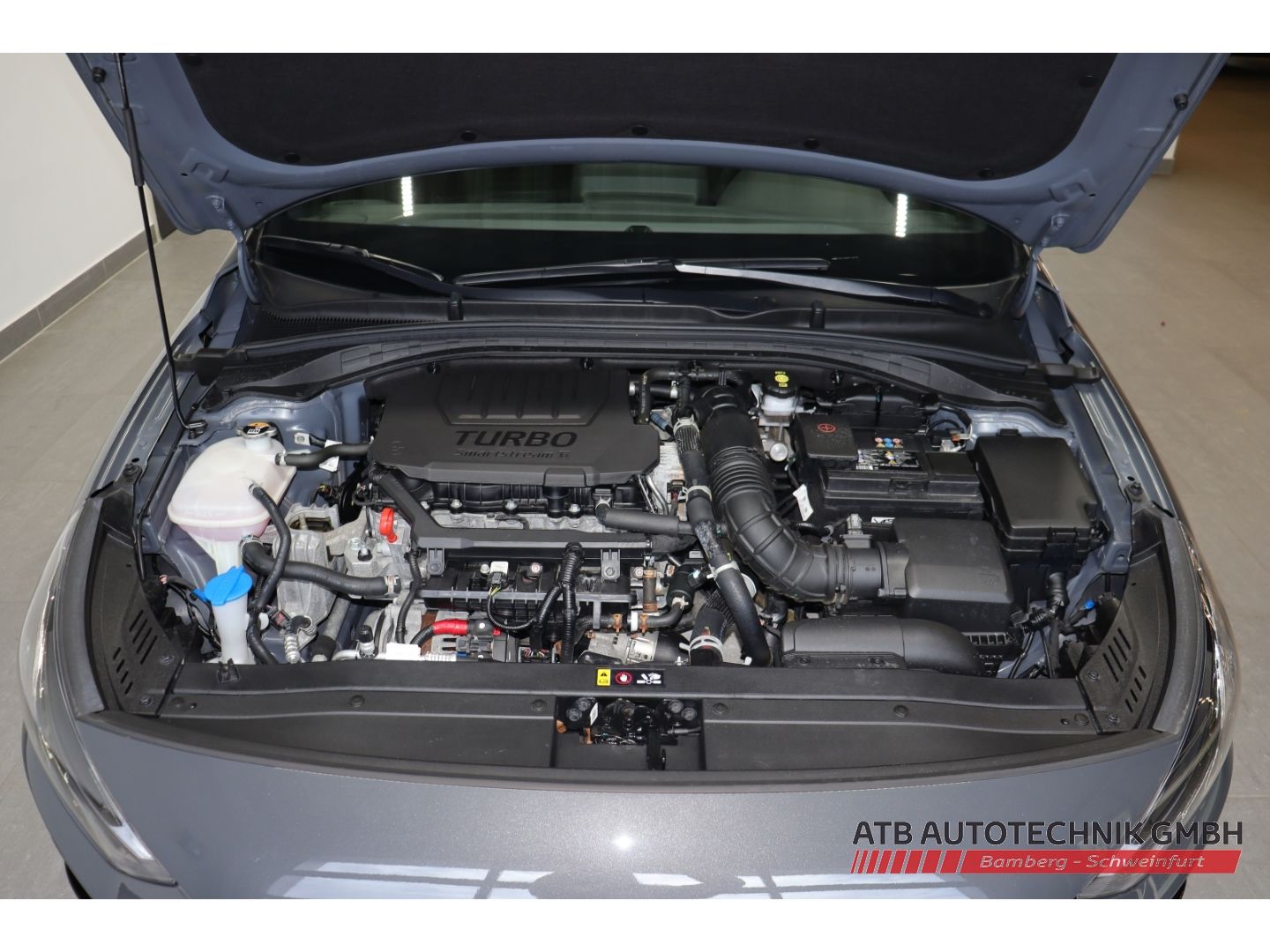 Fahrzeugabbildung Hyundai i30 Kombi Advantage 1.5 T-GDi 48V DCT