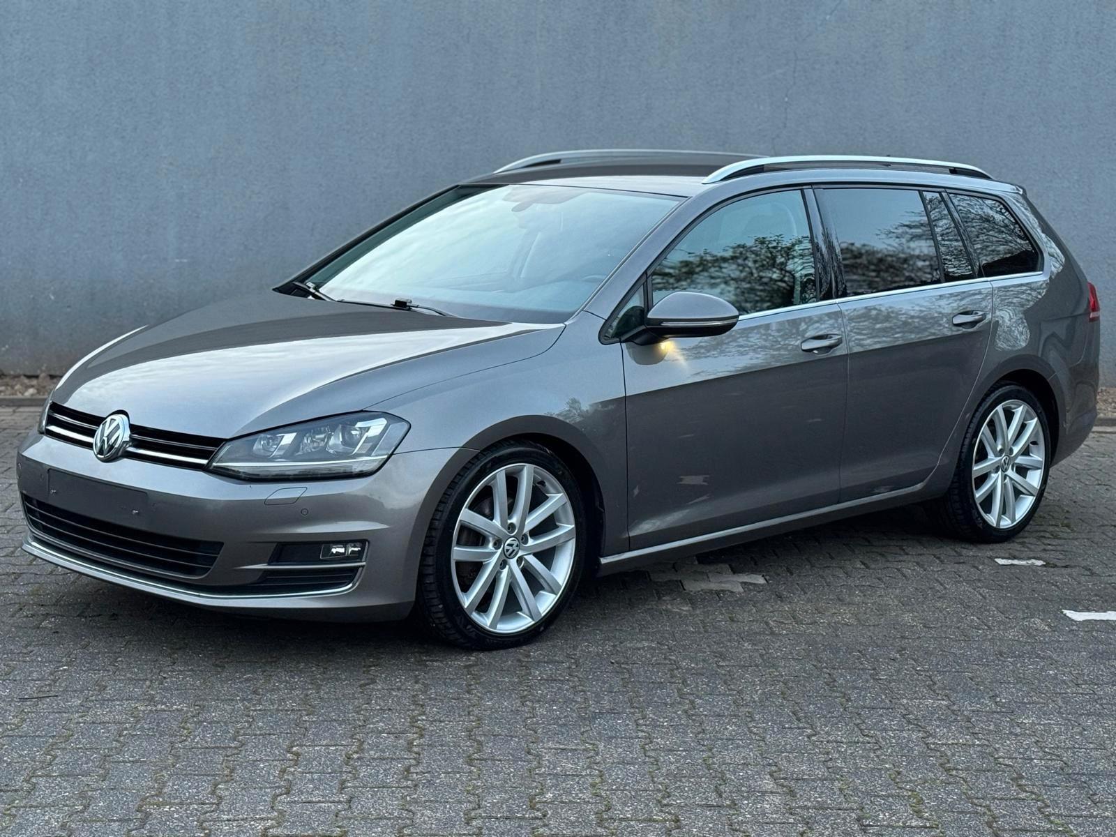 Volkswagen Golf 2.0 TDI BMT Highl.*Bi-Xen*Tempo*Navi*18zoll