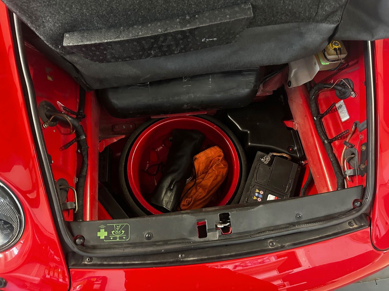 Fahrzeugabbildung Porsche Carrera 2