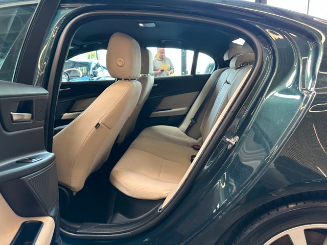 MYAUTOCENTER – Gebraucht- und Jahreswagen mit Werkstattservice in Pfaffenhofen Jaguar XE Pure *LED*Keyless*2-Zonen*Tempo*Navi*