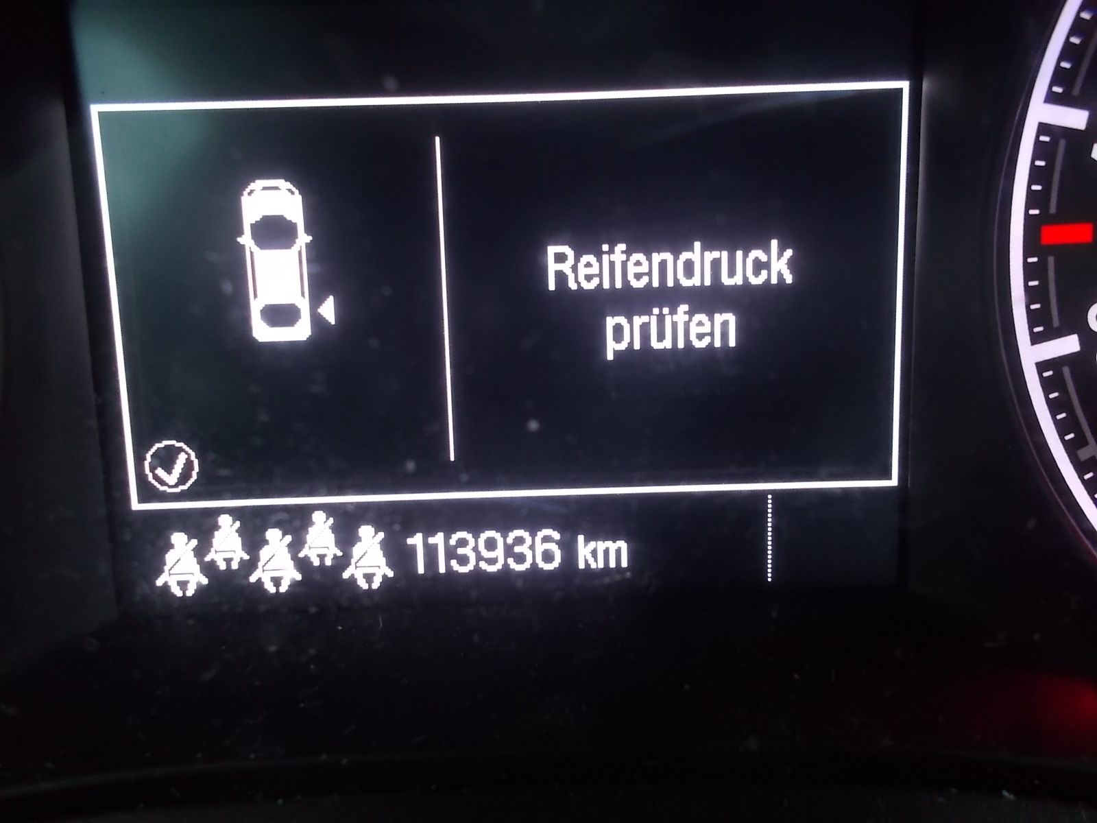 Fahrzeugabbildung Opel Zafira Tourer 1.4 Turbo 140 PS + AUTOGAS + AHK