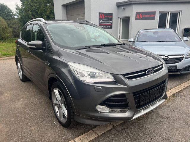 Ford Kuga Individual ST Line  Allrad/Navi/Pano/Xenon/