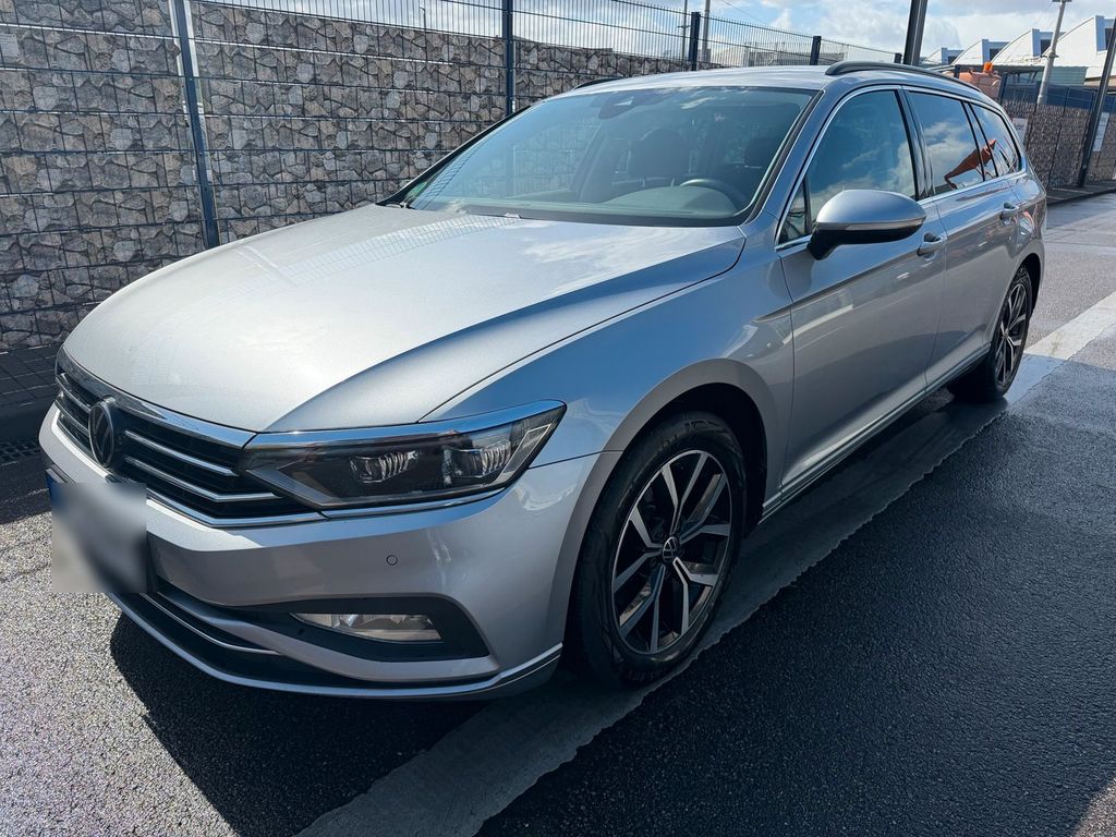 Image of Volkswagen Passat