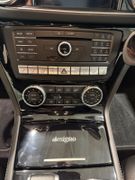 MERCEDES-BENZ SL 63 AMG. 2Hand,Magic Sky,Airscarf,etc.