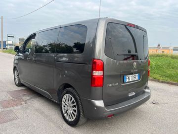 Peugeot Traveller - 7