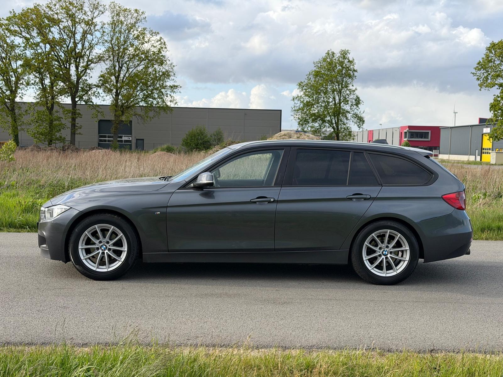 BMW 318d Touring Aut. Xenon Navi Klimaautomatik SHZ