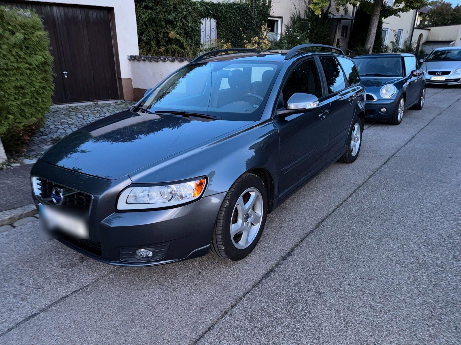 Volvo V50
