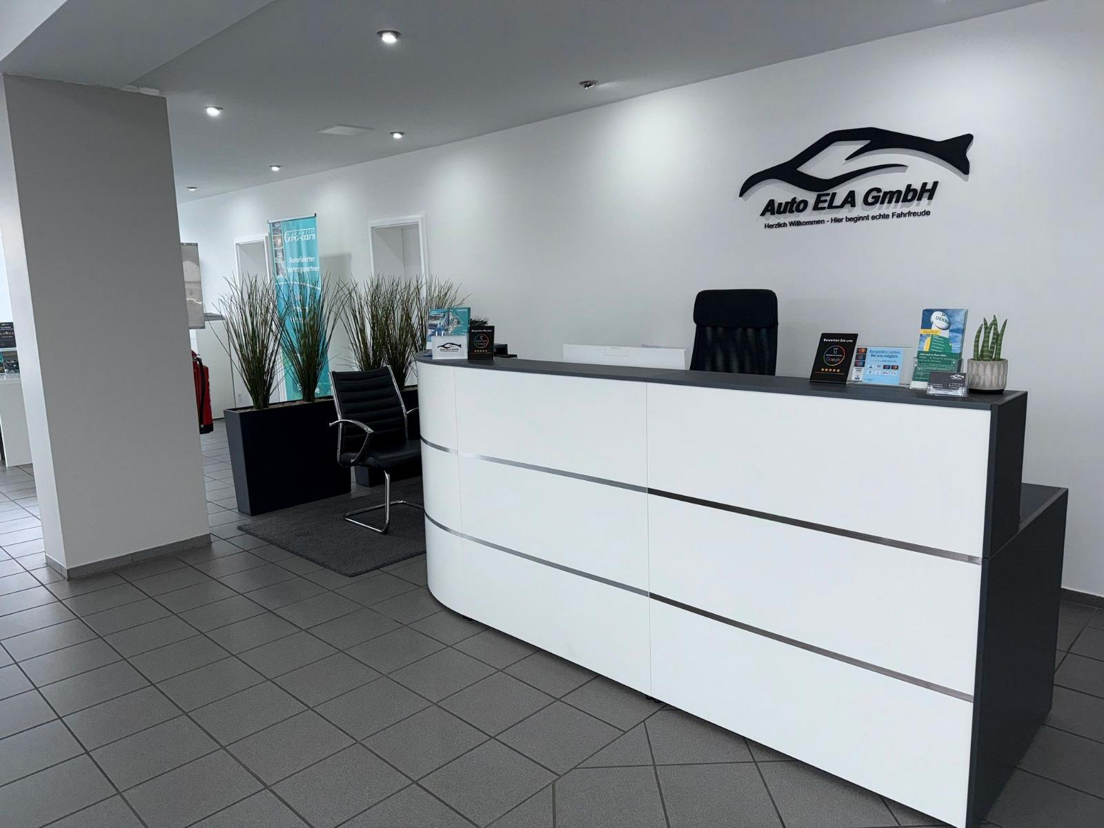 showroom-image-main