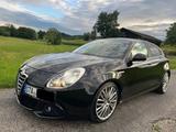 Alfa Romeo ALFA ROMEO Giulietta Sport 2.0 JTDM-2 / 8 ... - Alfa Romeo Giulietta mit Diesel-Antrieb: 2.0