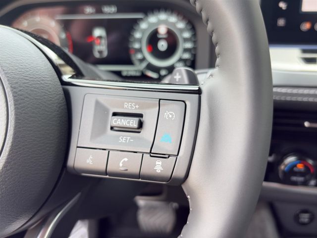 Nissan Qashqai Tekna °Premium Paket°HUD*Pano*Navi*Leder
