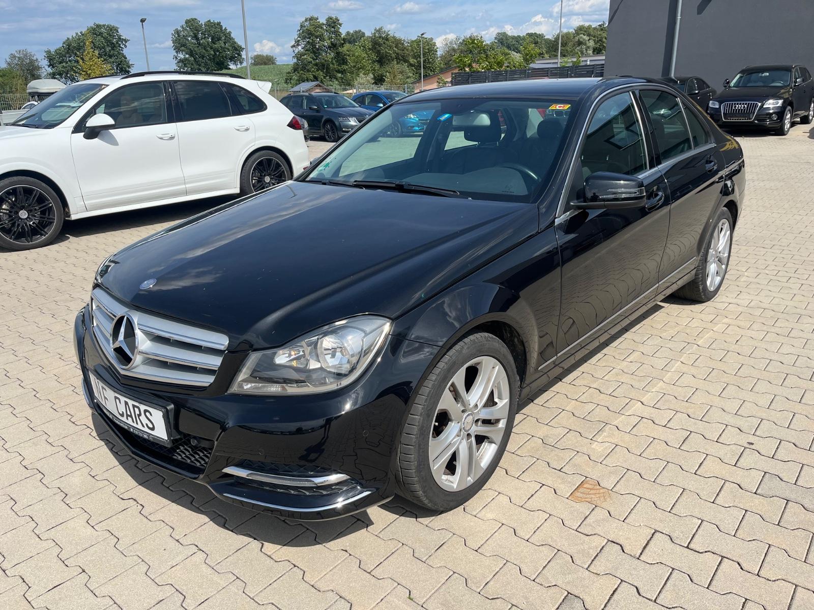 Mercedes-Benz C 180 CGI  Limo BlueEfficiency Navi,AHK,EURO6