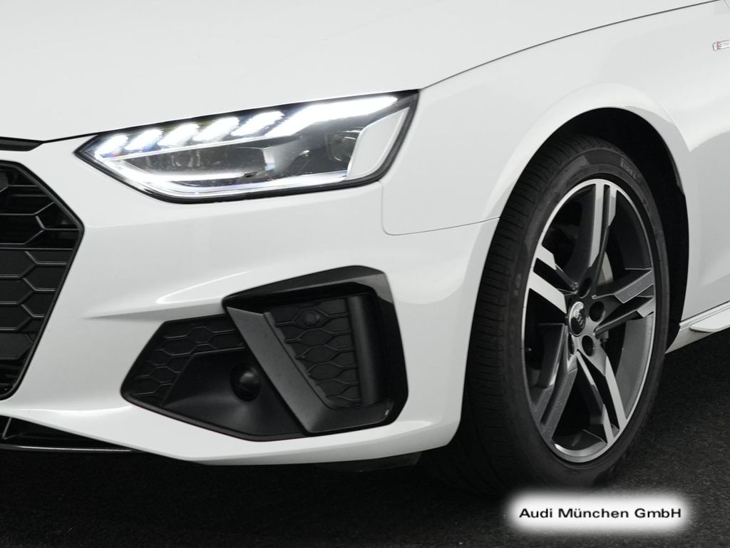 AUDI A4 2024