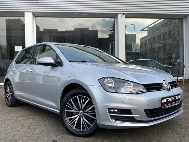 Volkswagen Golf 7 Allstar 1.6 TDI DSG+NAVI+SHZ+PDC+TEMPOAT