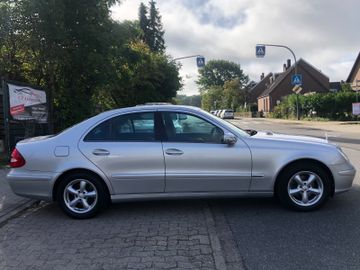Mercedes E 200 - 6