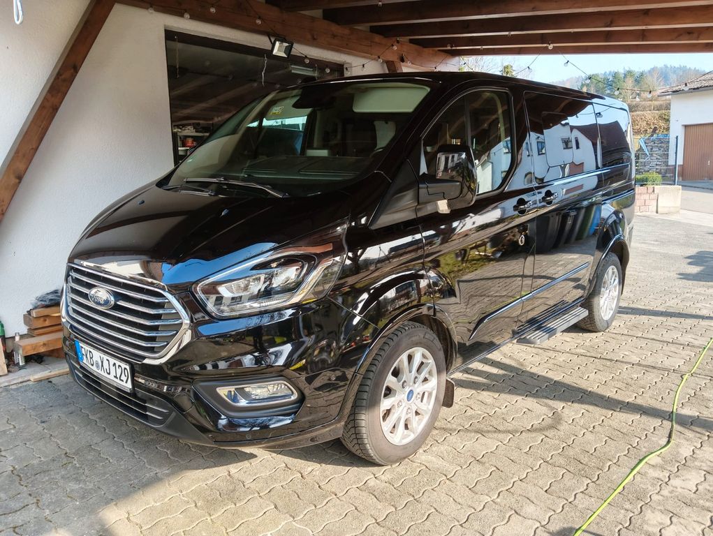 Image of Ford Tourneo Custom